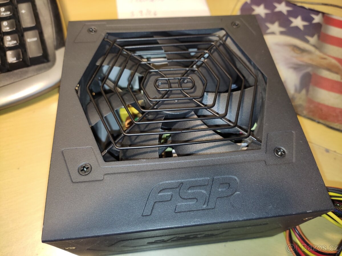 Počítačový zánovní zdroj 400W,, max 450W.