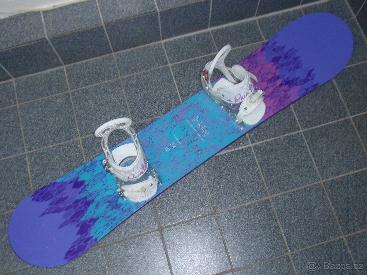 TOP DÍVČÍ SNOWBOARD BURTON FEATHER 152 CM+BURTON VÁZÁNÍ
