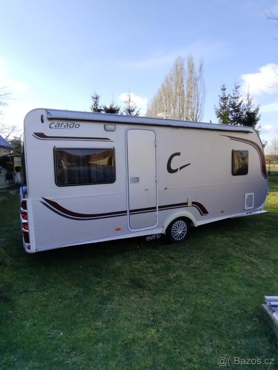 Půjčím karavan Hymer Carado 500, mover, markýza, pro 4 lidi