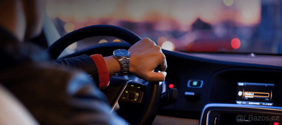 Práce Bolt řidič firemní vůz jenom Brno