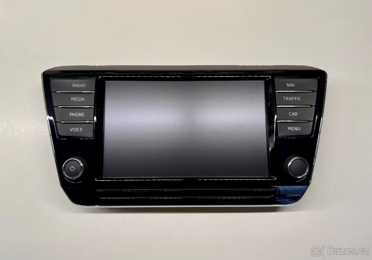 Autoradio / Display 8'' palců Škoda Superb 3