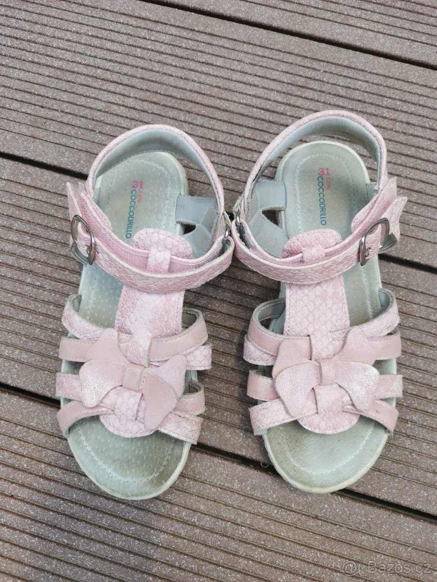 Dívčí sandály Coccodrillo vel.32