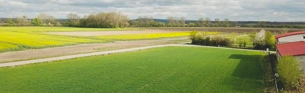 PRODEJ STAVEBNÍHO POZEMKU - 1285 m2, Bílany - Kroměříž