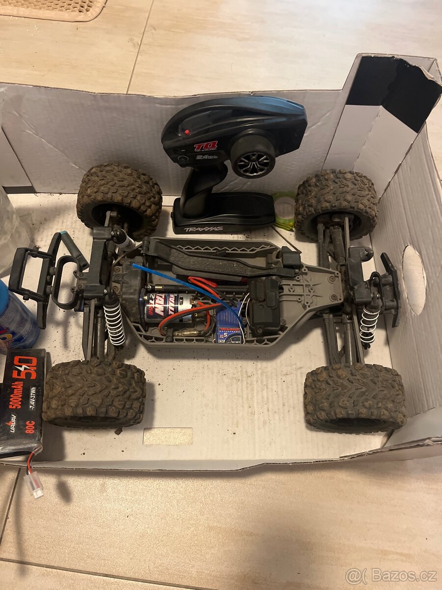 Rc model Traxxas Rustler 4x4