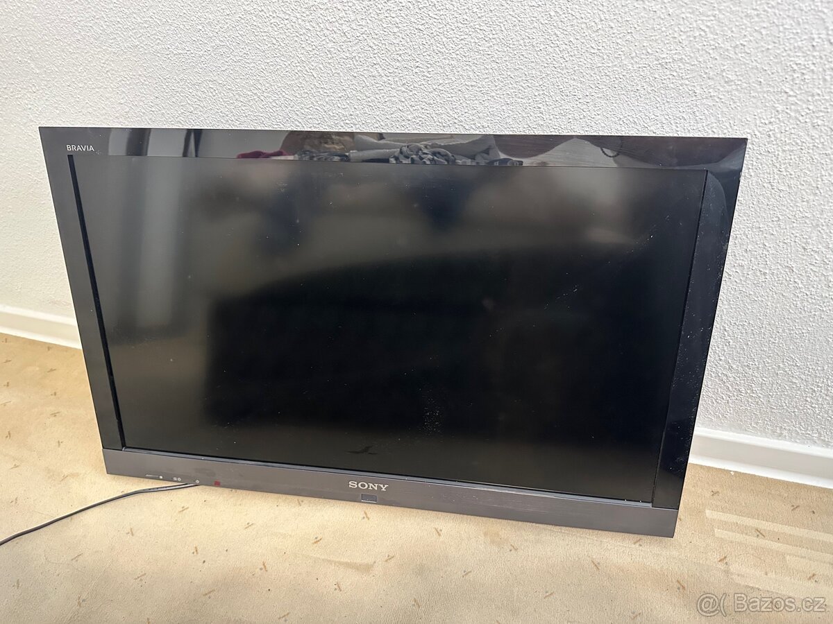 Prodám funkční televizi Sony Bravia KDL-32EX710 32”
