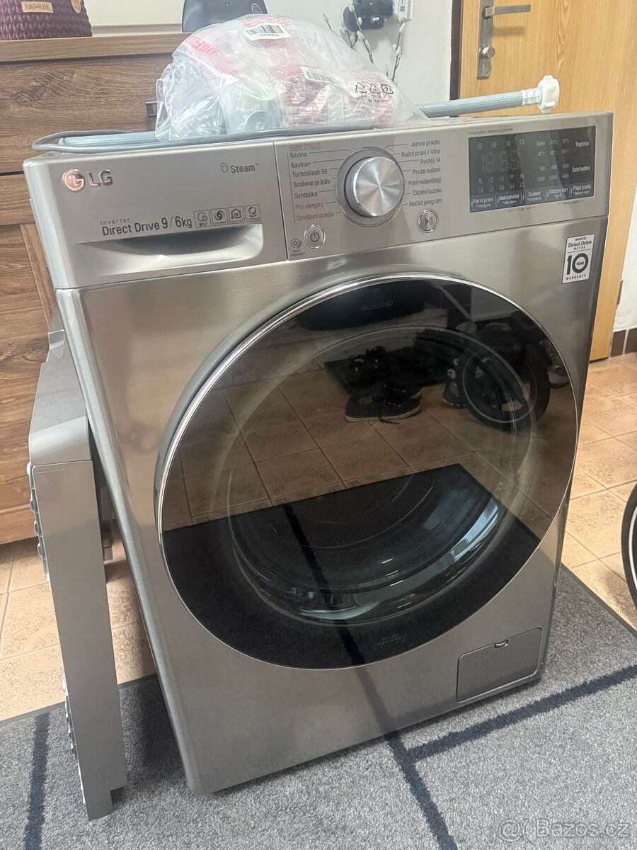 Pračka se sušičkou LG F4DV709H2T (šedá)