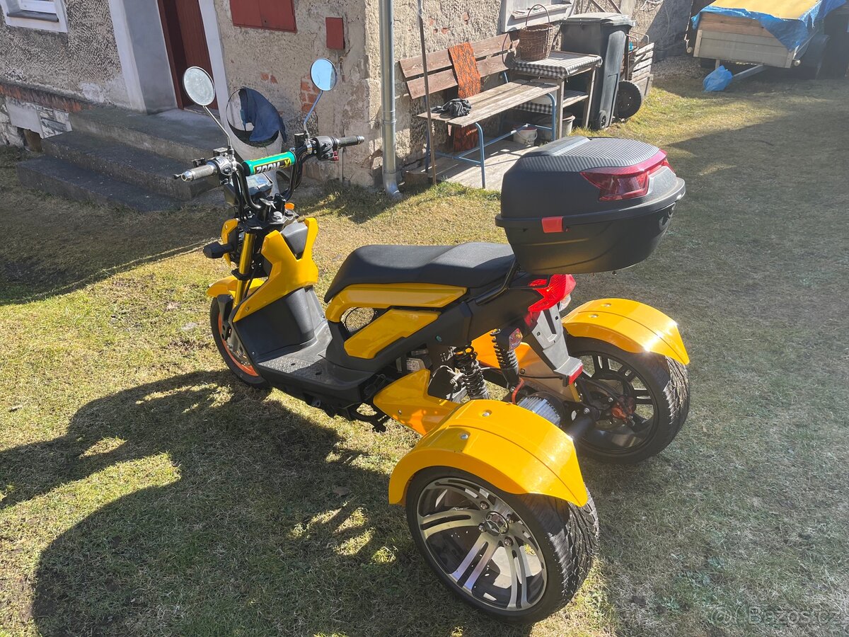 Elektrická tříkolka