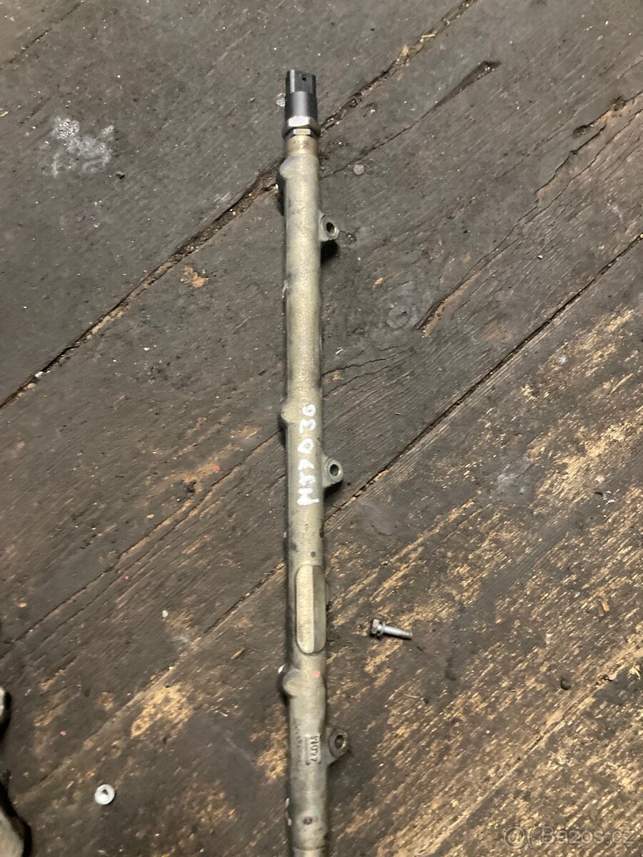 Bmw e39 rail lišta