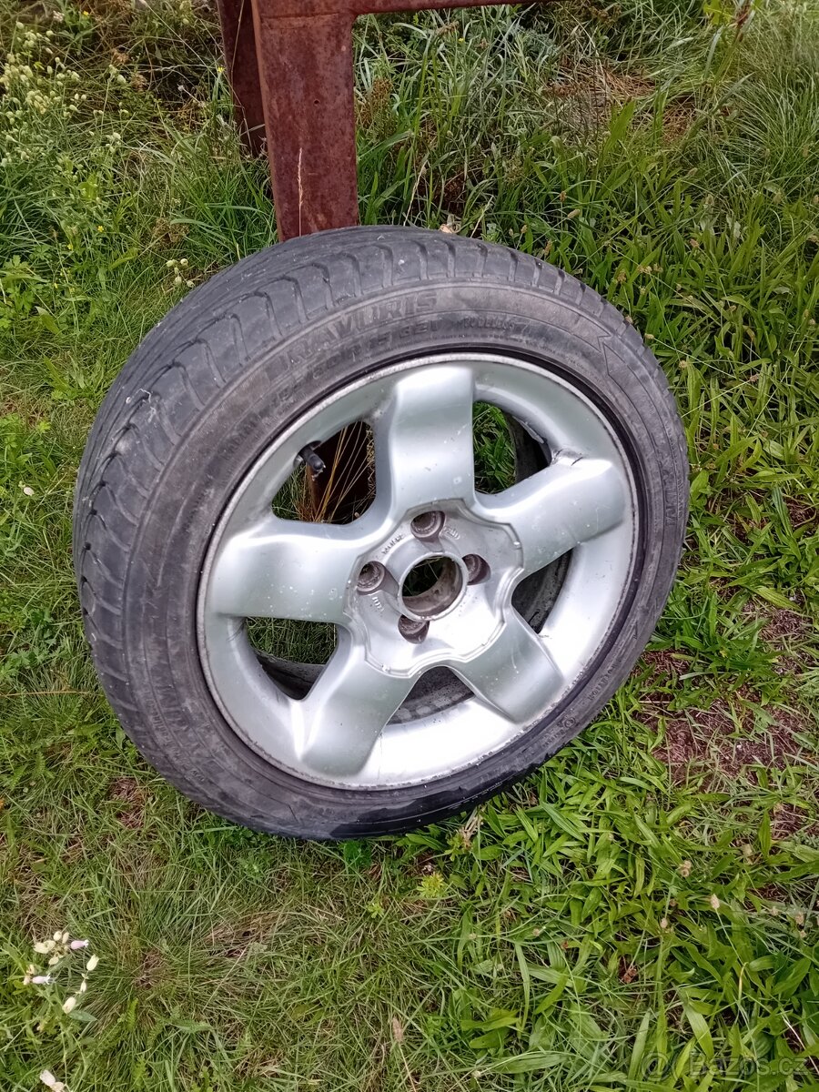 Prodám 4x disky na Wolskvagen golf