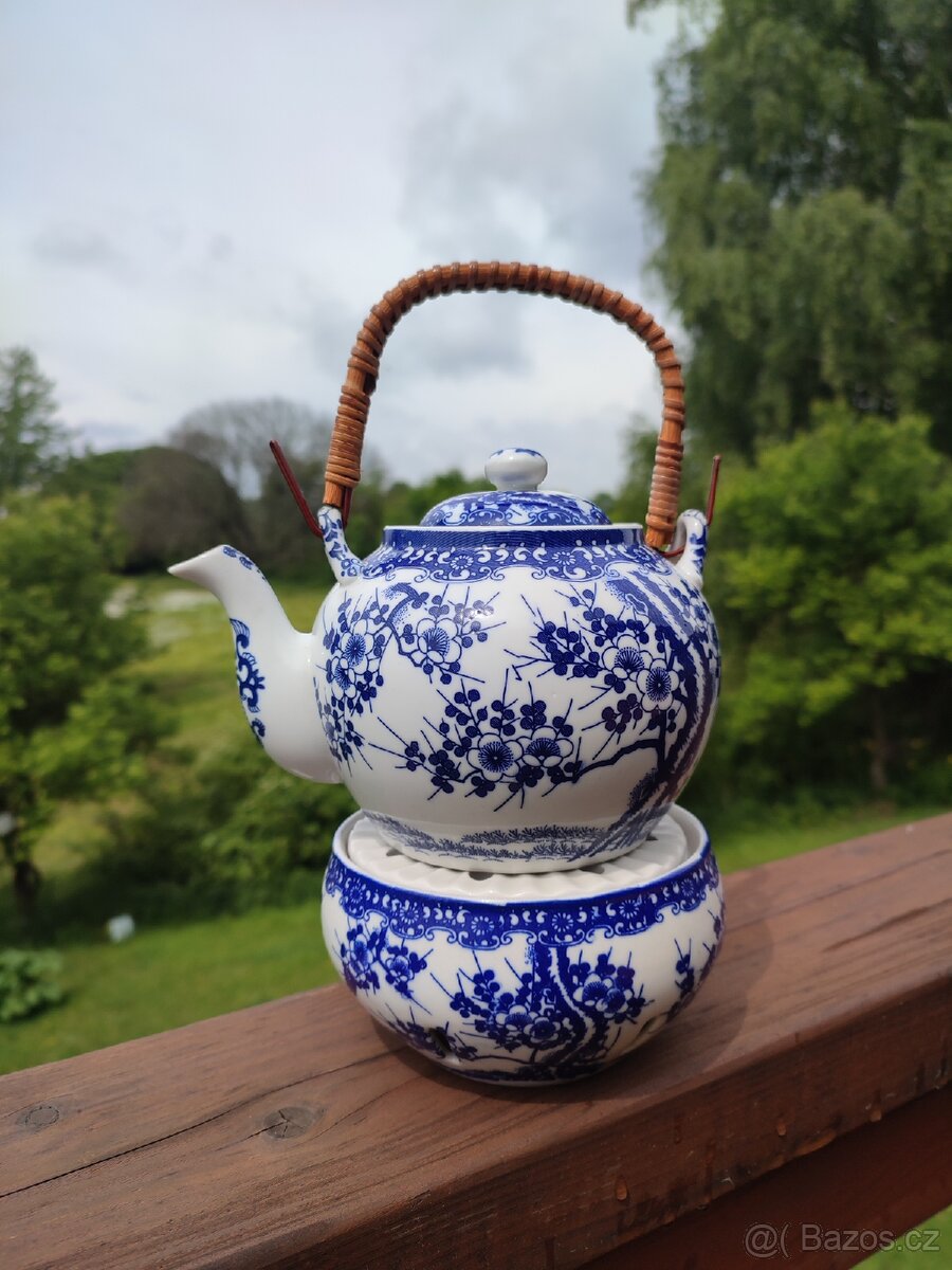 Čajová konvička s ohřívačem – Made in Japan