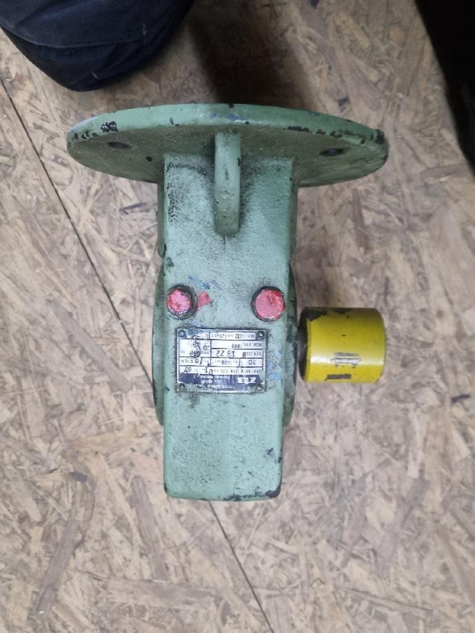 převodovka k elektromotoru