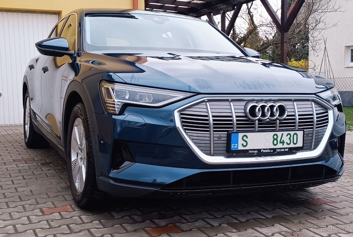 Audi e-tron 55 Quattro 300 kW 11/2019 tažné +DPH