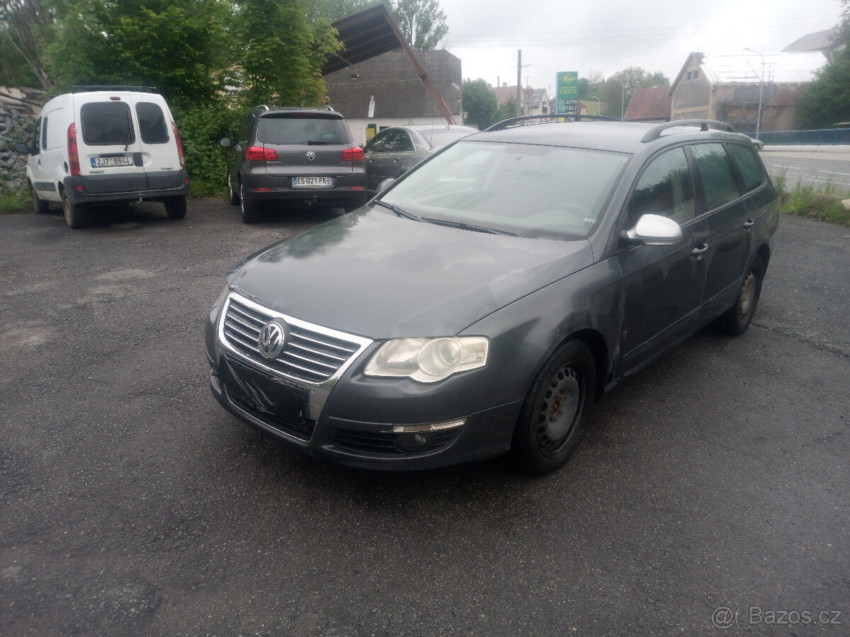 VW Passat Variant