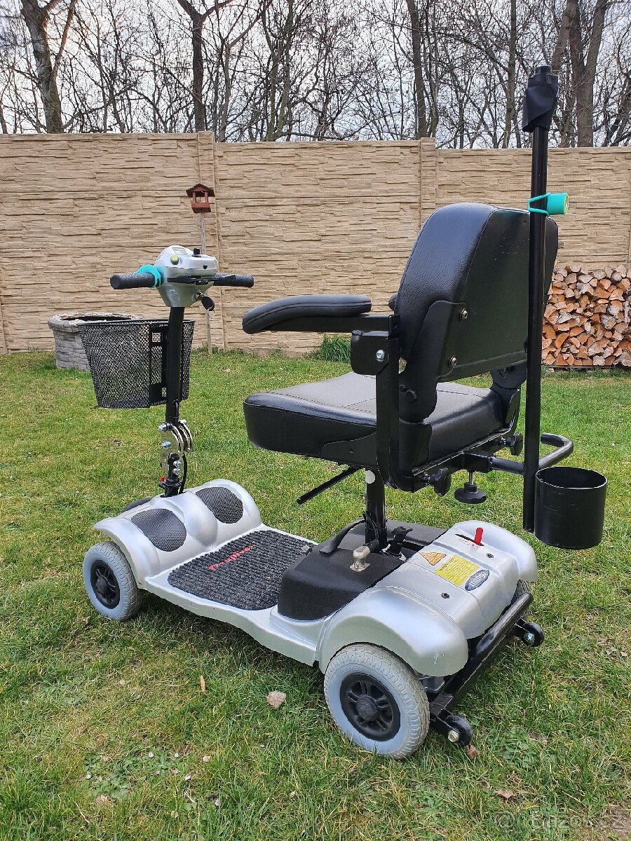 Elektrický invalidní vozík