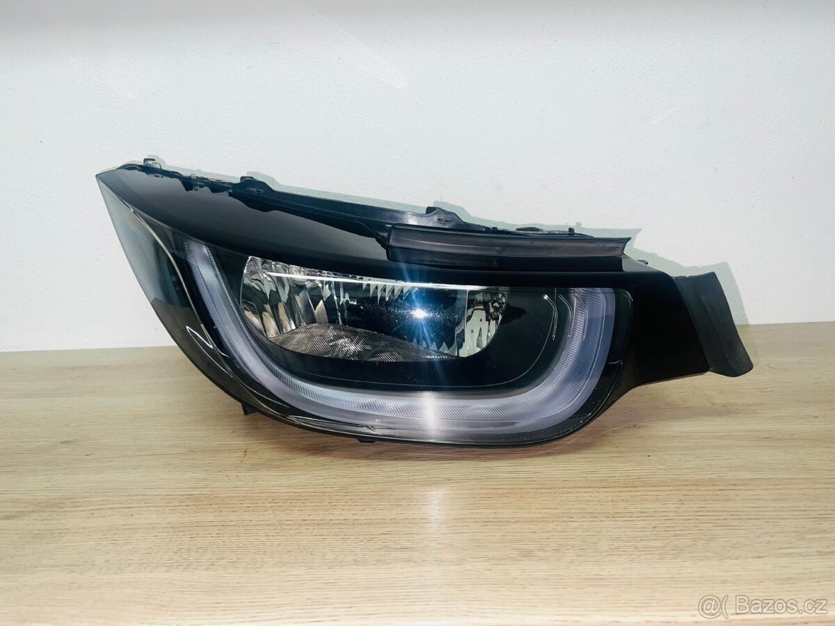 BMW i3 světlo halogen