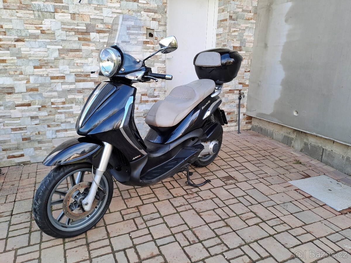 Piaggio Beverly 250i.e. Tourer Možné splátky