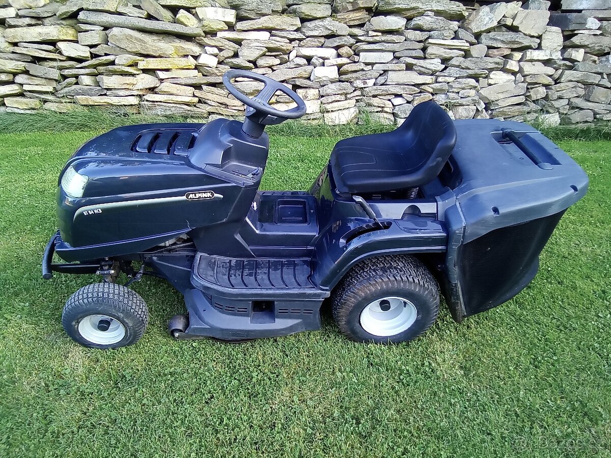 Sekací traktůrek Stiga Alpina BT 84 Hydro