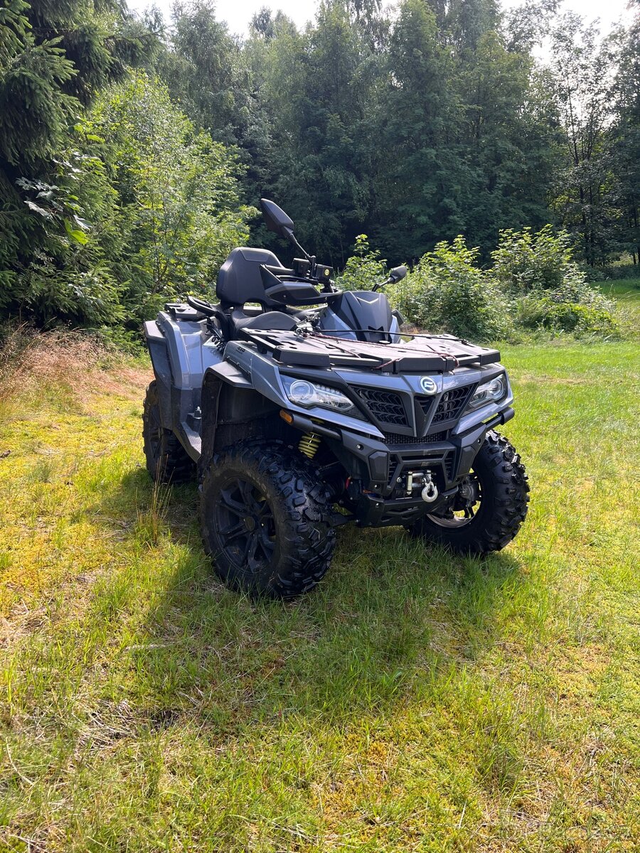 Cfmoto gladiator 1000