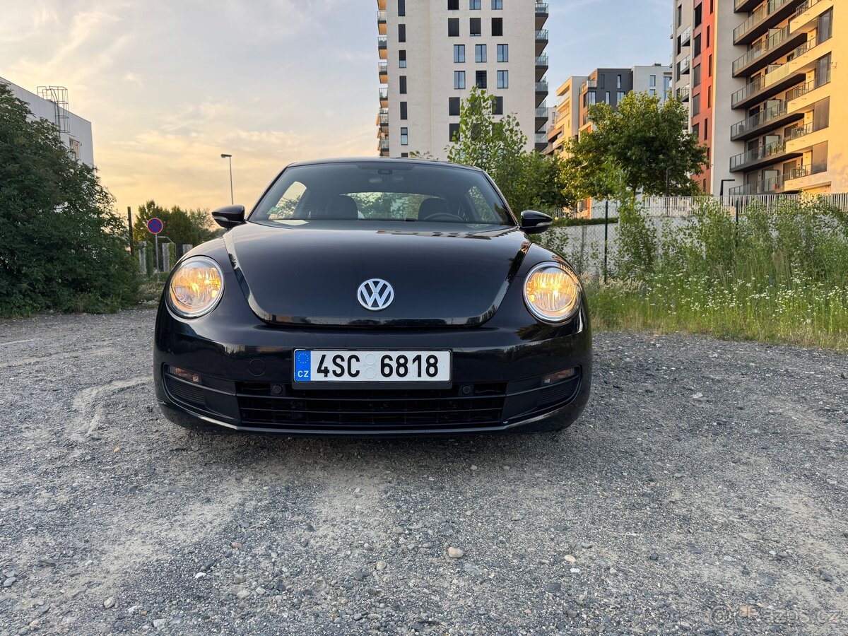 Volkswagen Beetle 2.0 TDI-DSG, rok 2013 is
