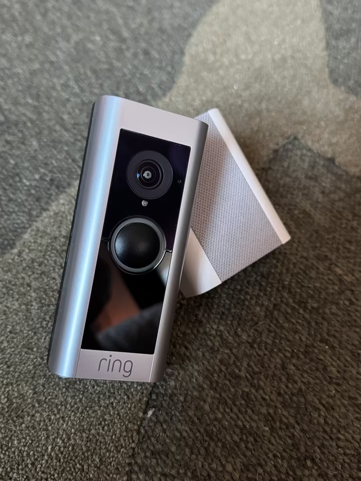 Ring Video Doorbell Pro 2 – skoro jako nová