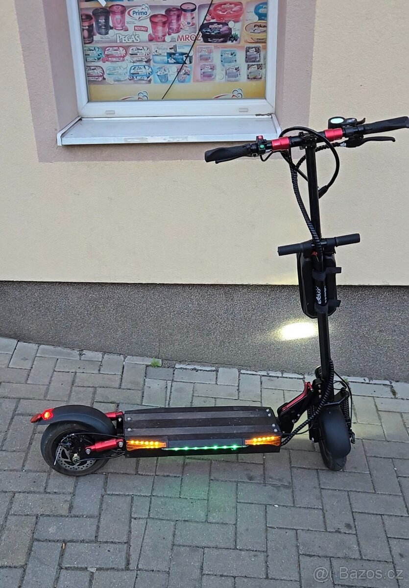 Elektrokoloběžka