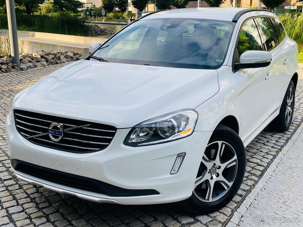 Volvo XC60 2.0D 5VÁLEC AUT 1.MAJITEL VÝHŘEV SERVISKA TAŽNÉ