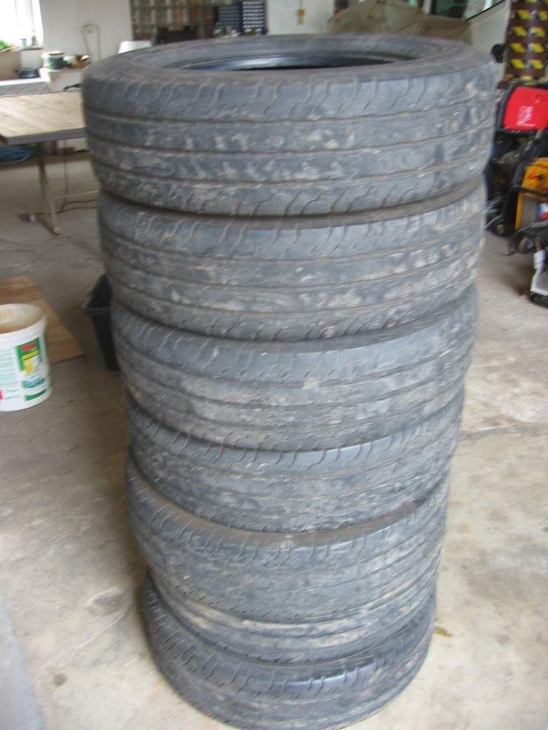 195/70 R15 C použité