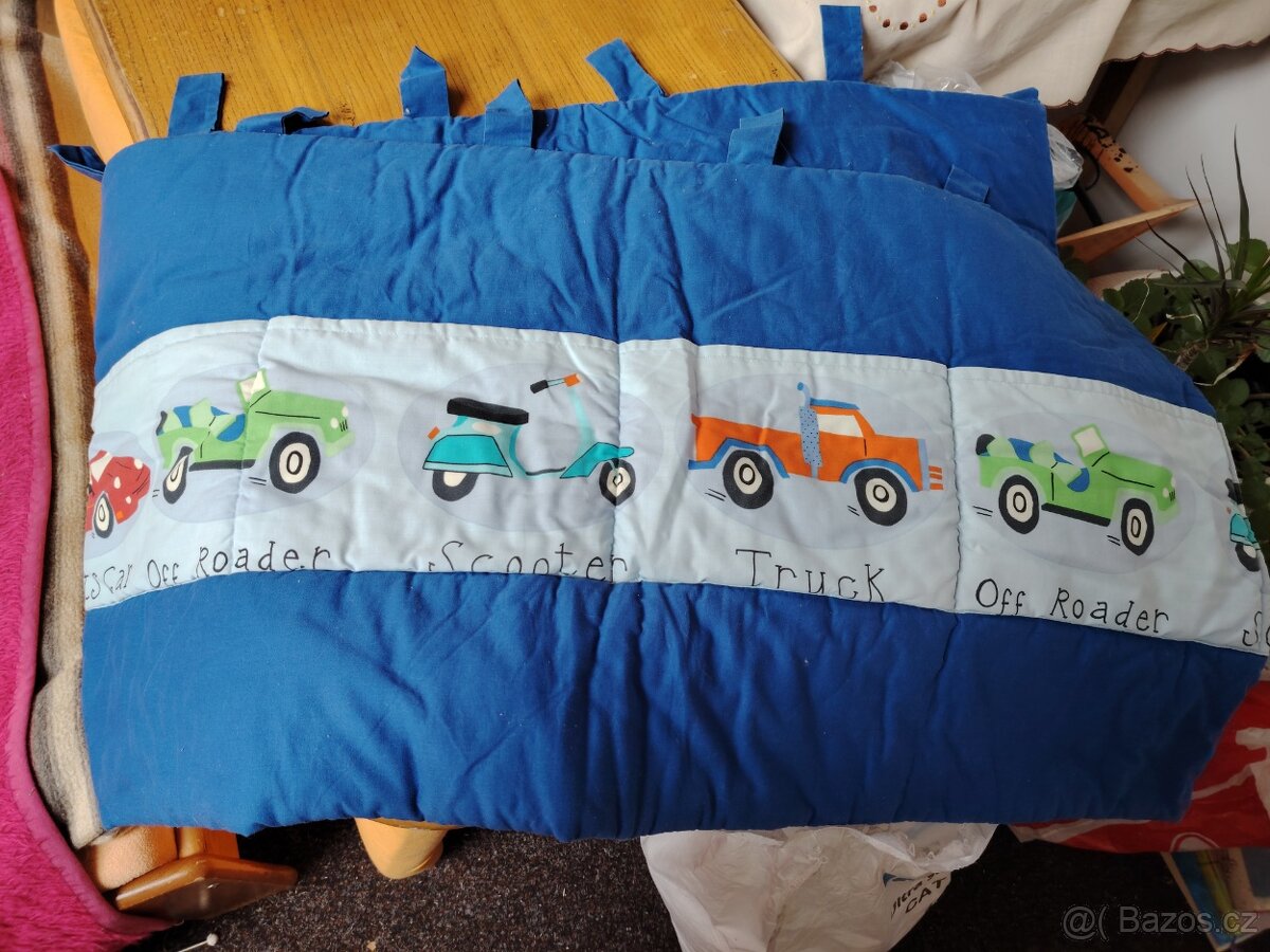 mantinel k velké posteli