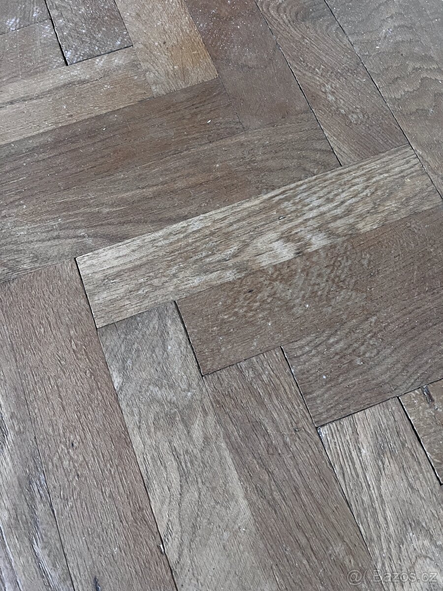 Dubové parkety