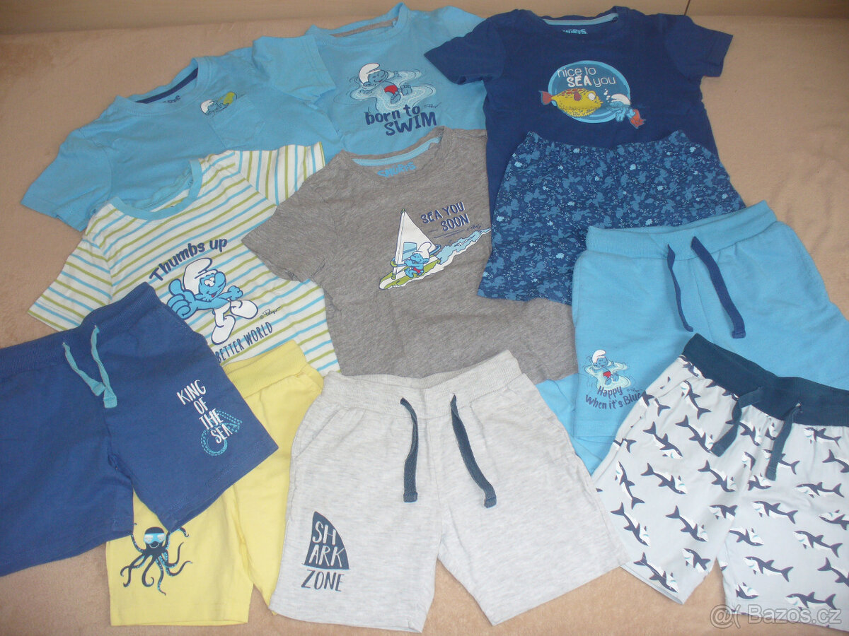 Pěkná sada se šmoulama (12 ks)