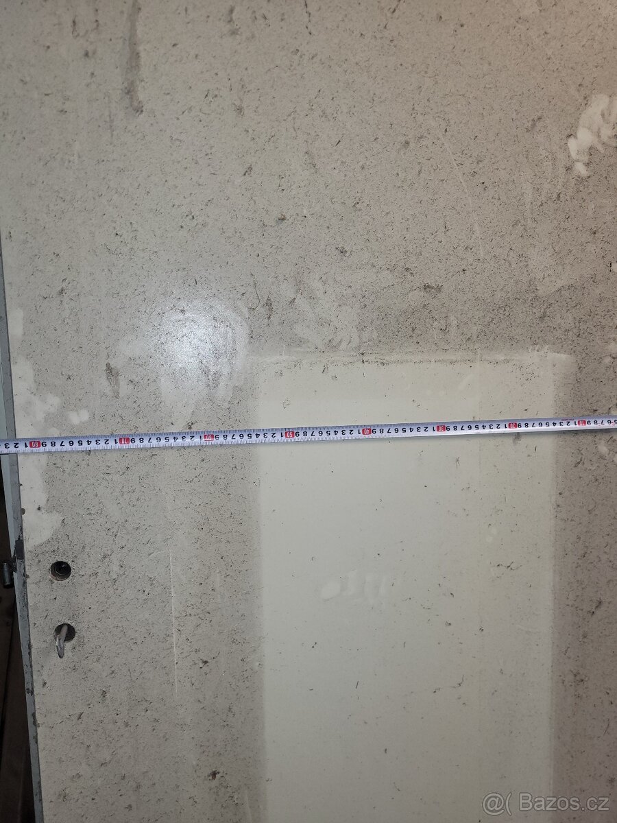 Starší dveře 60cm a 80cm