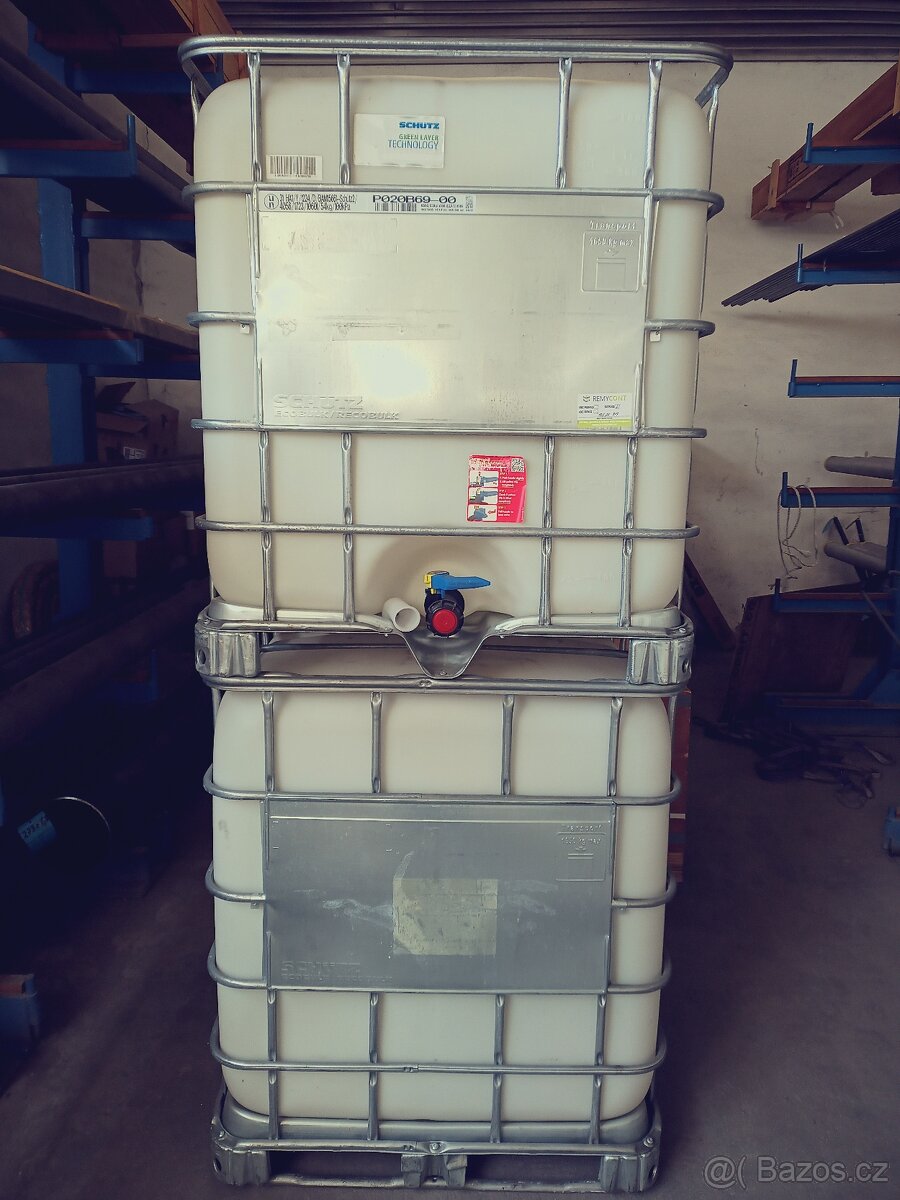 IBC kontejner 1000l zánovní