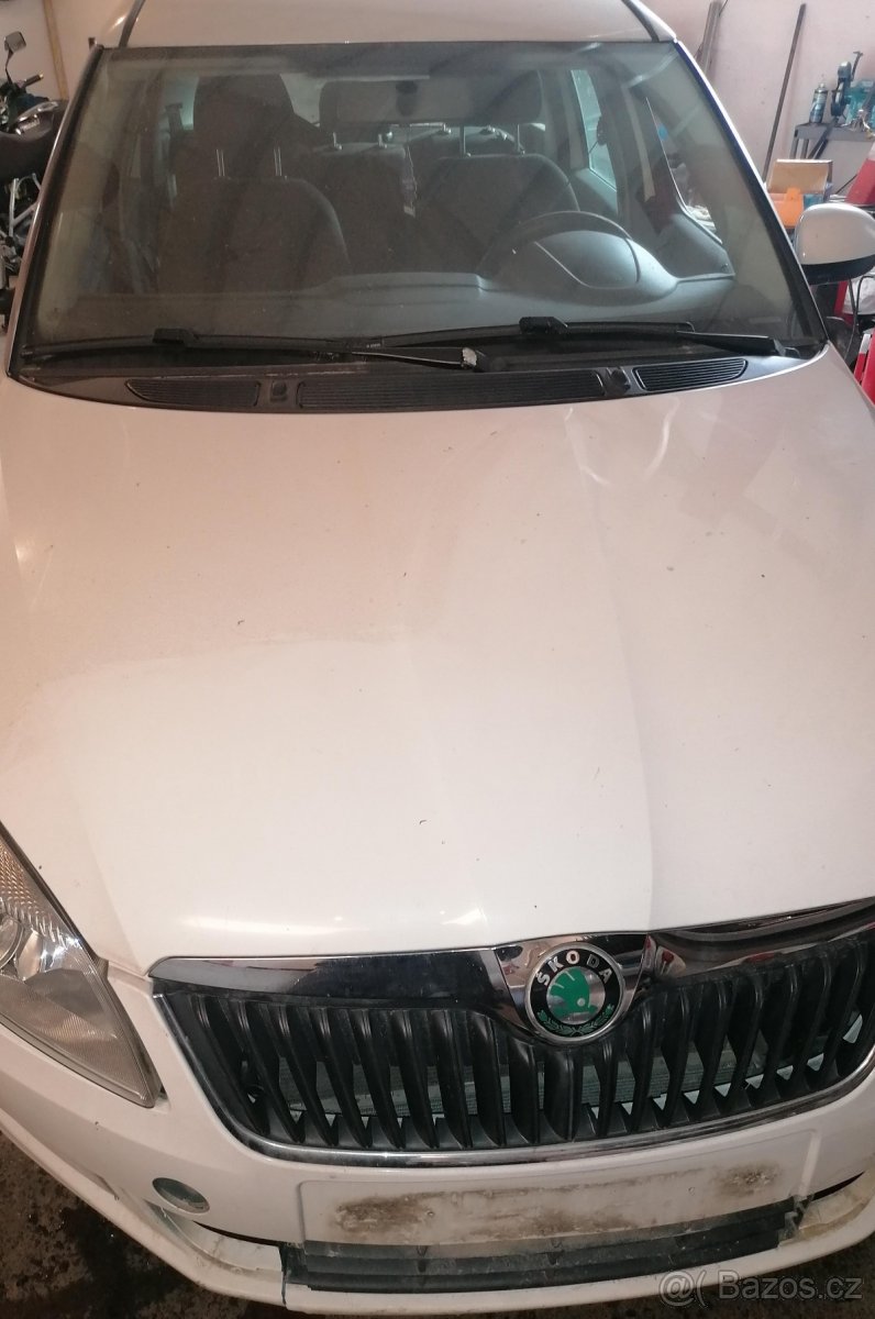 Škoda roomster 1.2 tsi 63kw 2010