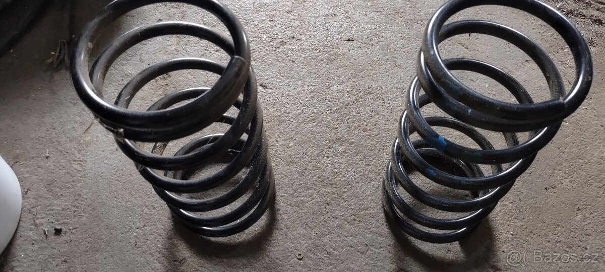 Přední pružiny Felicia 1.6, 1.9