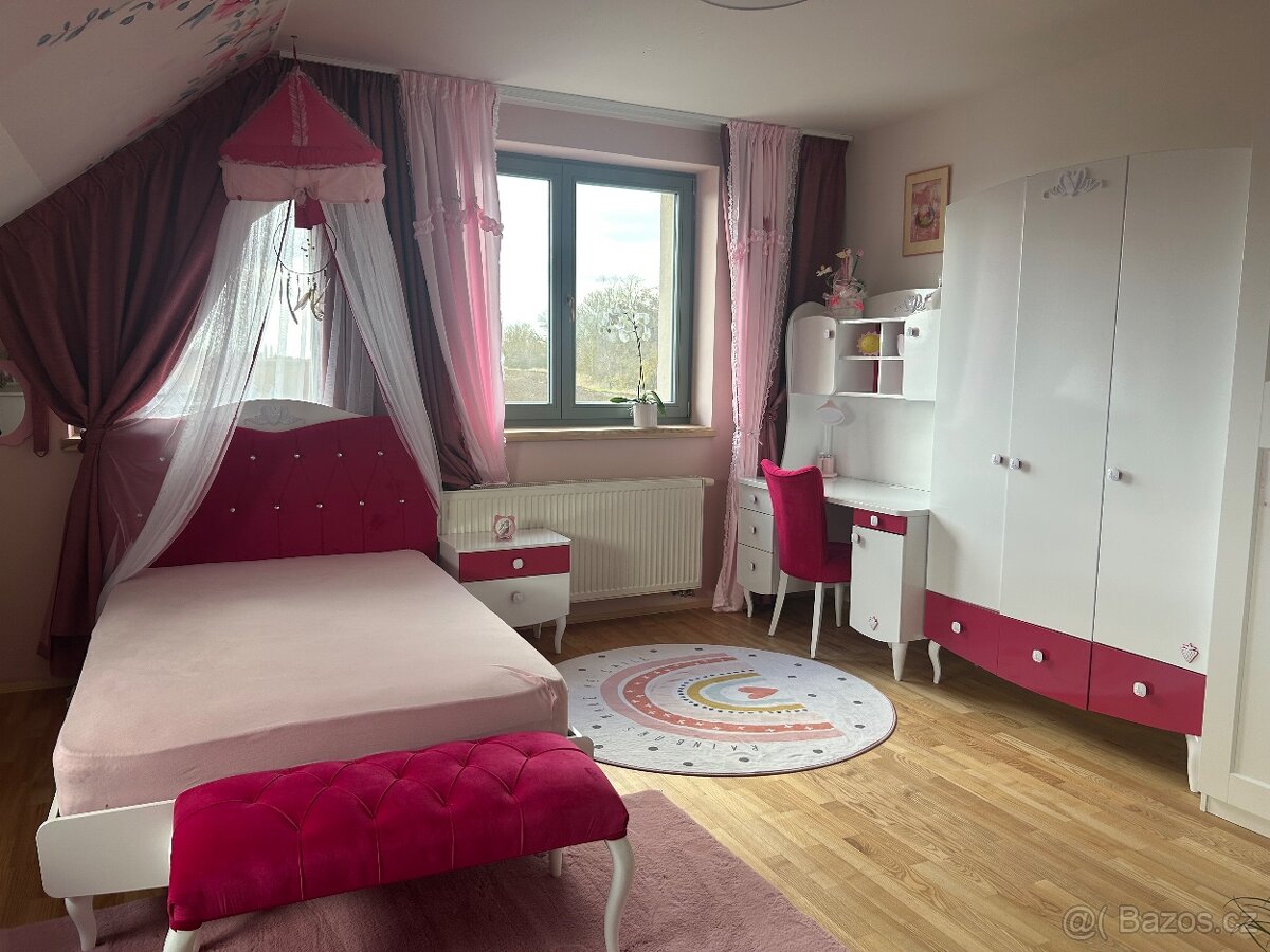 Krásný dívčí nábytek SL Yakut Cilek