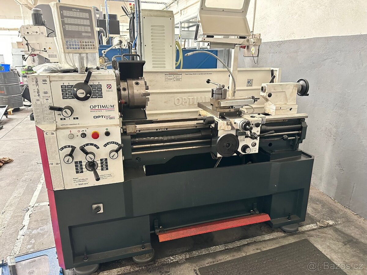 Hrotový soustruh TH 4210 D