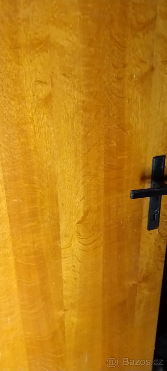 Interiérové dveře 2x60cm, levé