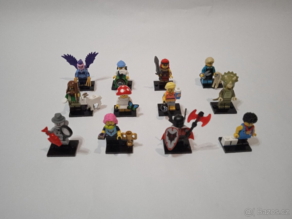 Nabízím sběratelské Lego figurky 71045