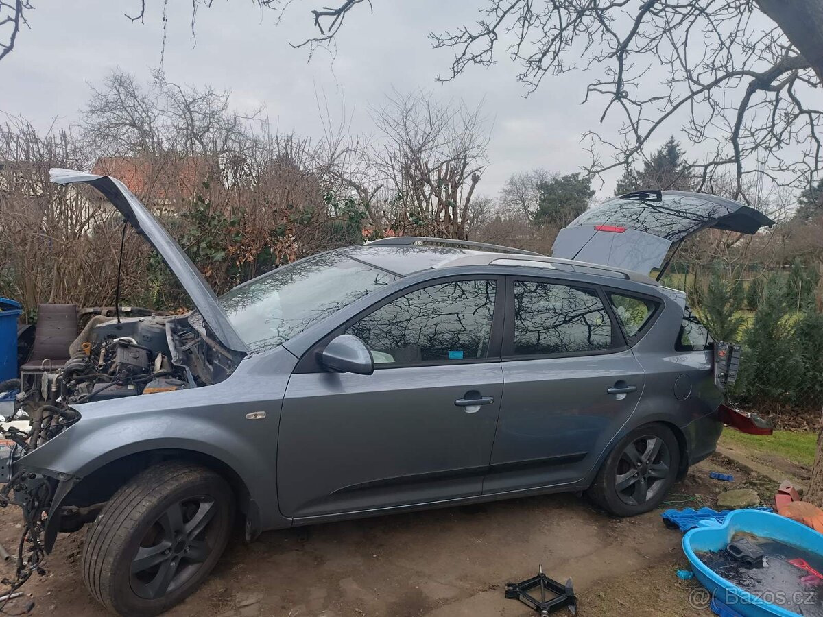 Náhradní díly Kia Ceed 1.6 2010