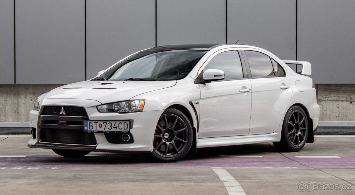 Mitsubishi Lancer EVO X 2.0 16V Turbo 4WD MIVEC GSR