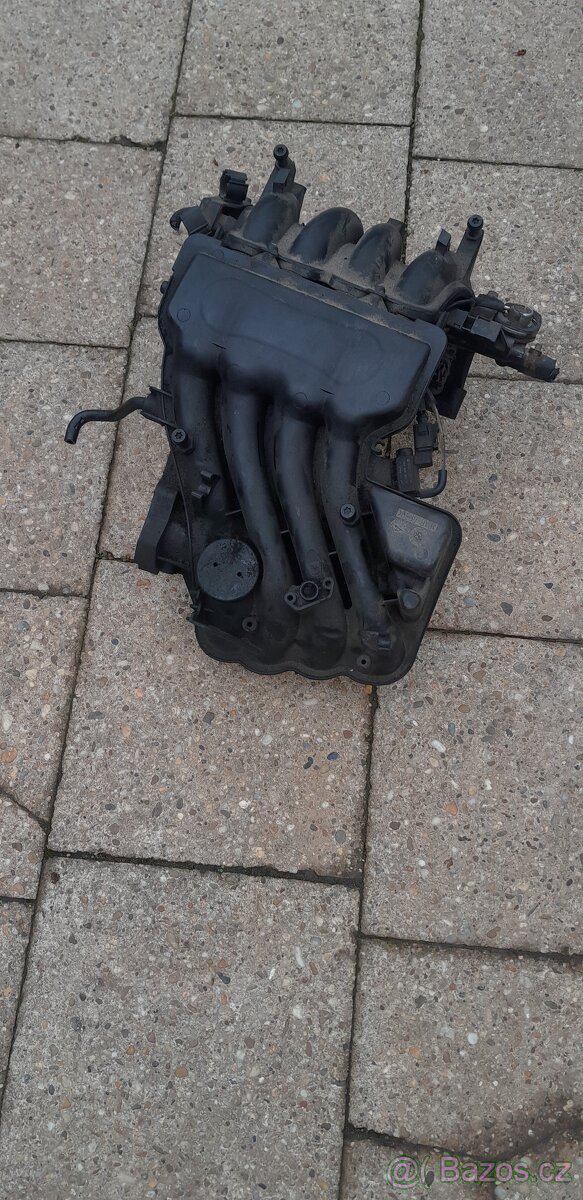 Sání motoru octavia 1,6 BFQ