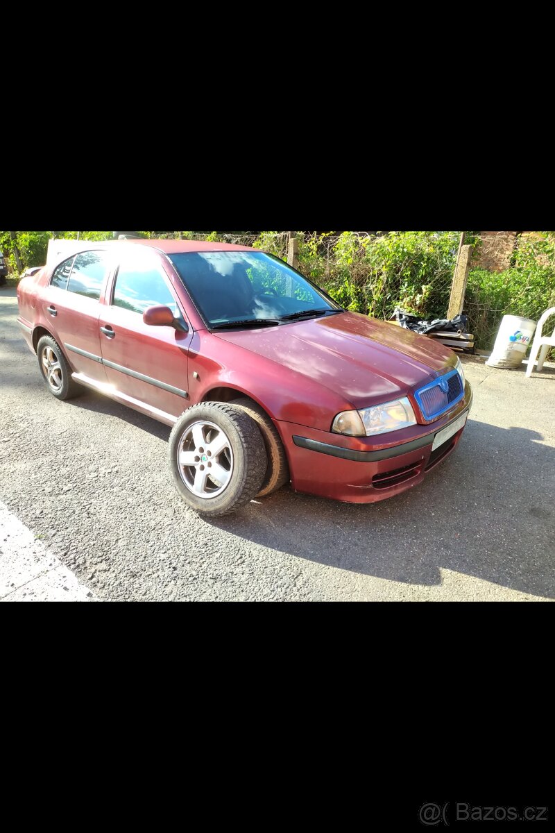 Octavia 1 RS přední nárazník , prahy, křídlo, lízátko zad.ná