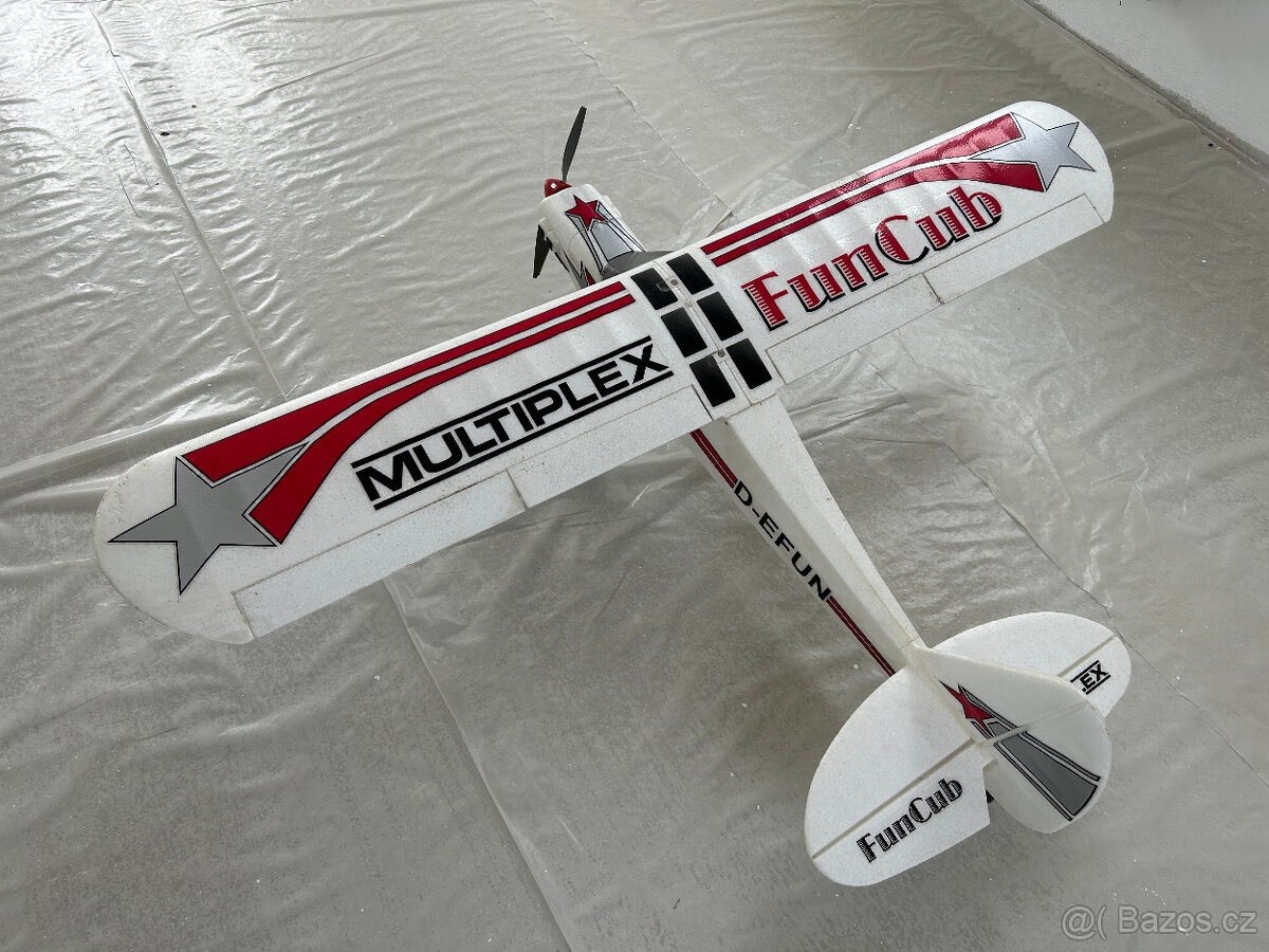 RC model letadla Multiplex Funcub d-efun