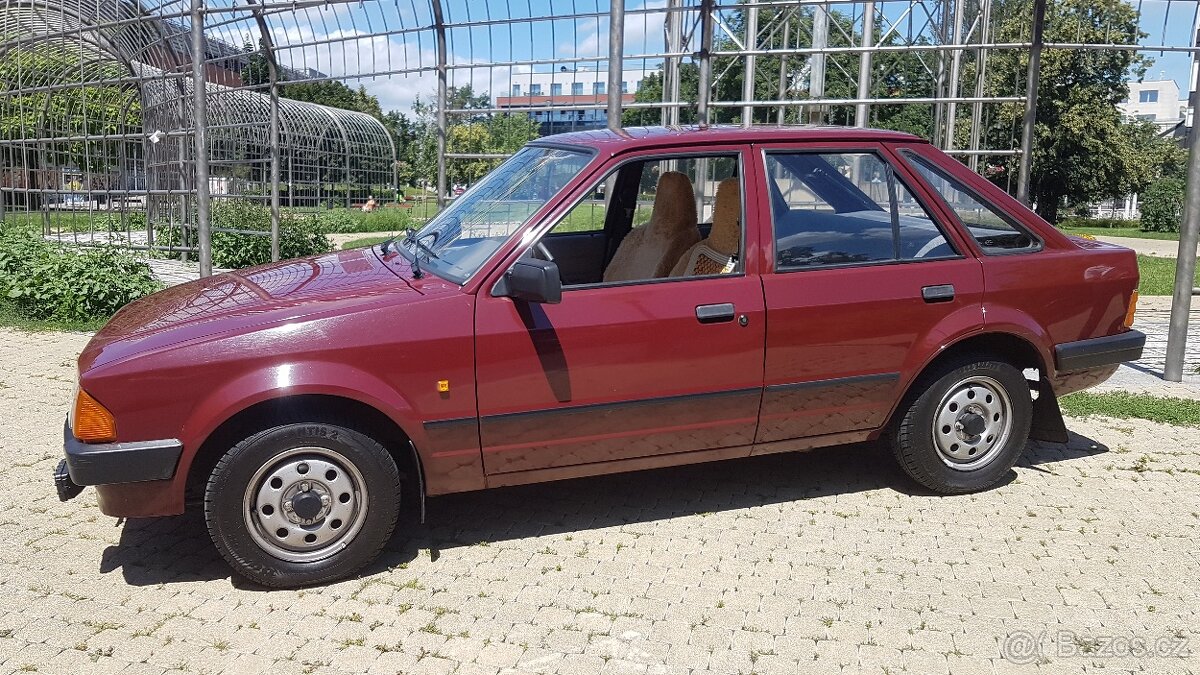 Ford Escort 1,3 , r.v.1984, TOPveterán, TUZEX ČSSR