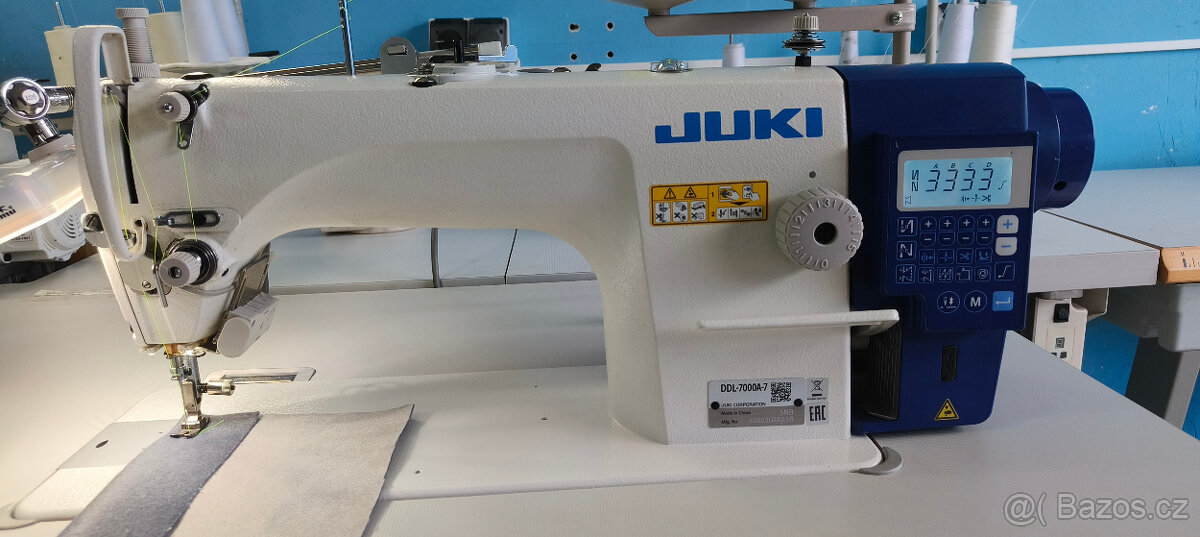 Průmyslový automatický stroj Juki DDL-7000A-7