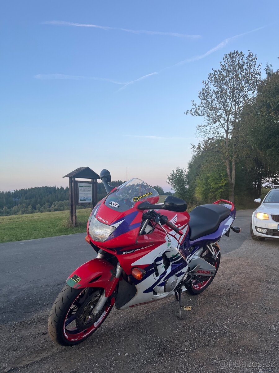 Honda cbr 600f 1998