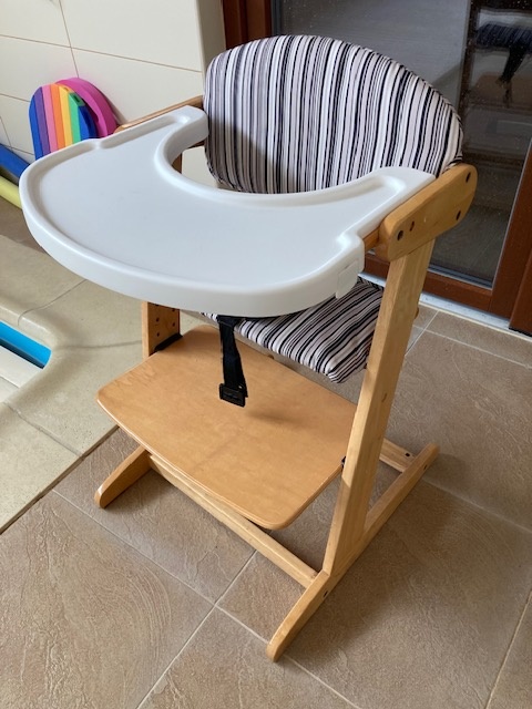 Jídelní židlička