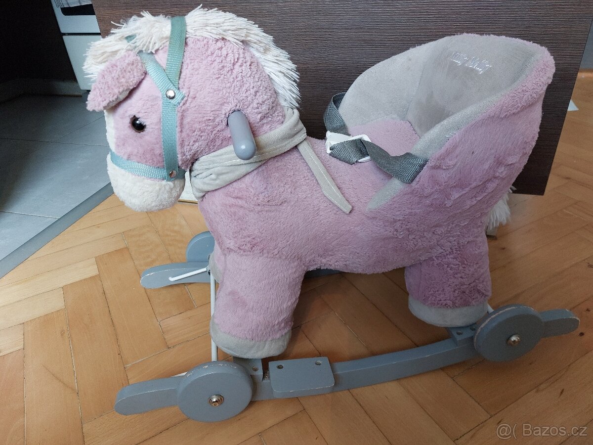 Dětský houpací koník