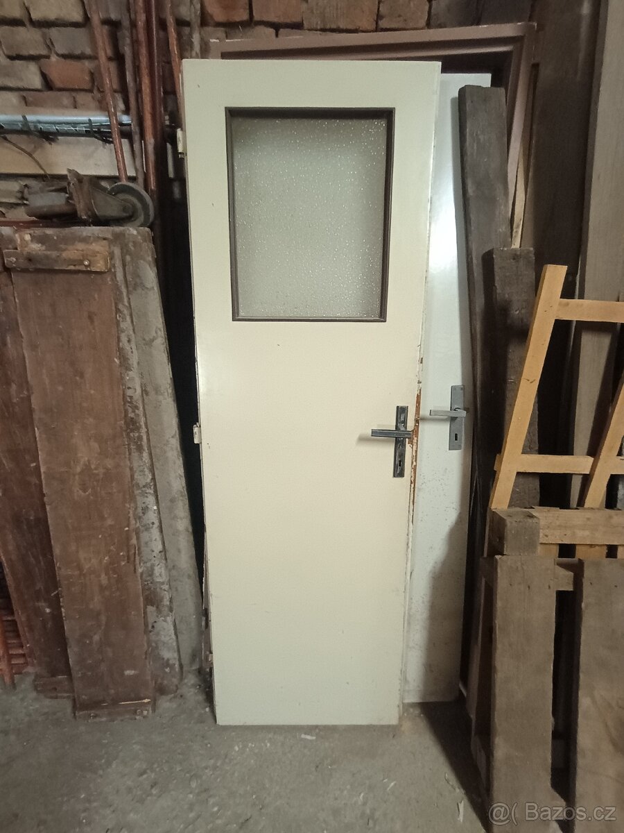 Interiérové dveře 60 pravé