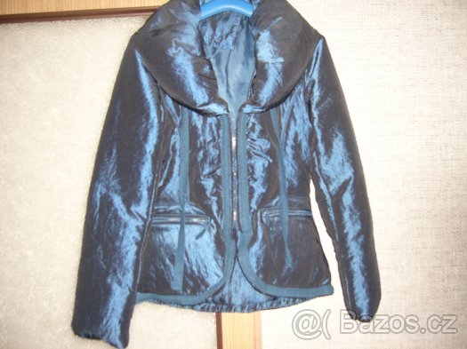 Dámská péřová bunda